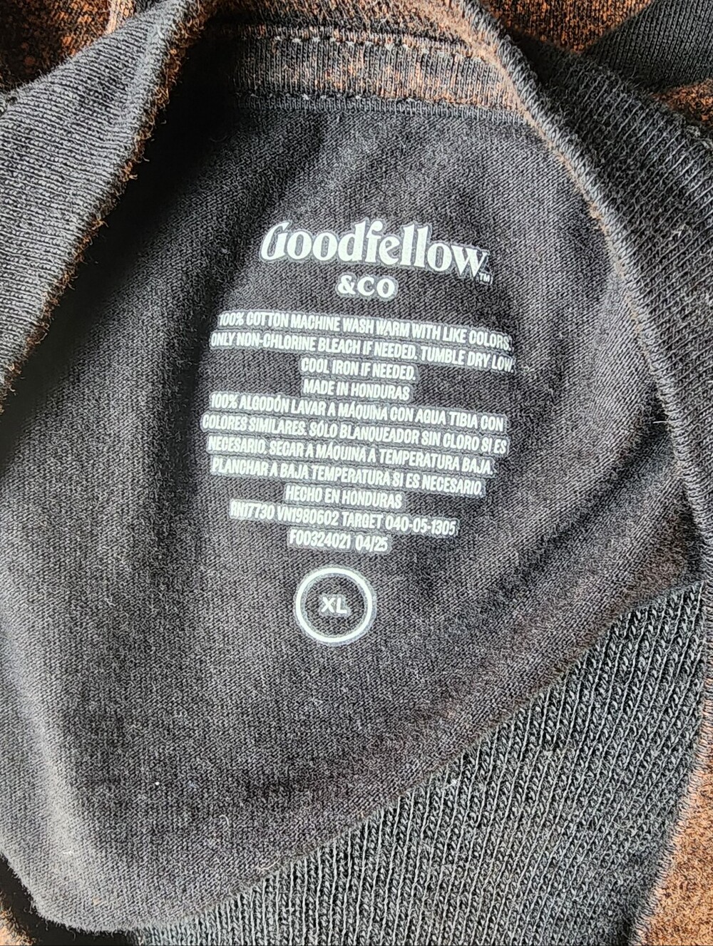 Calavera Bleach Designed Tee - Picture 5 of 5